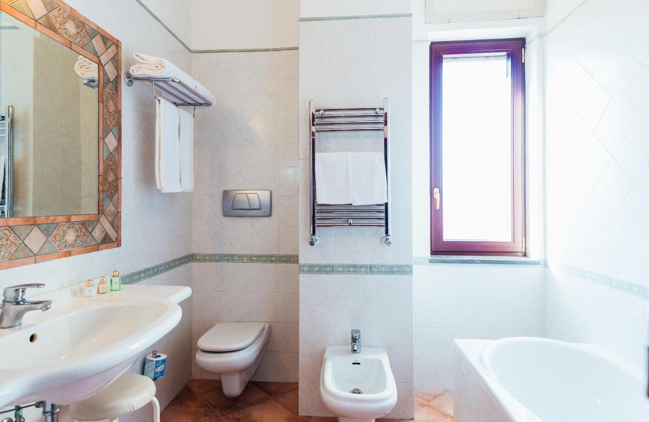 Hotel Montana SantʼAgata sui Due Golfi Kültér fotó