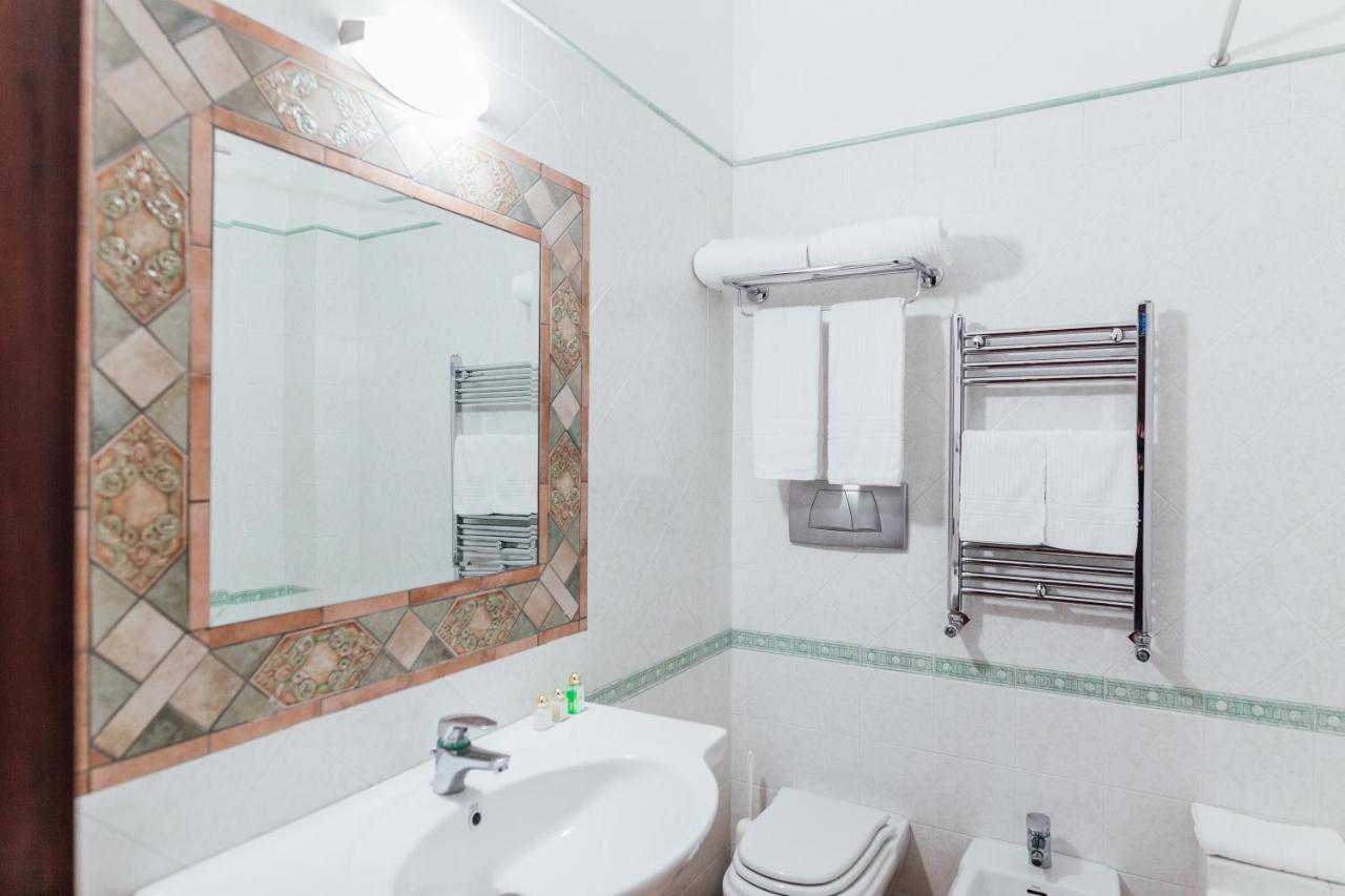 Hotel Montana SantʼAgata sui Due Golfi Kültér fotó